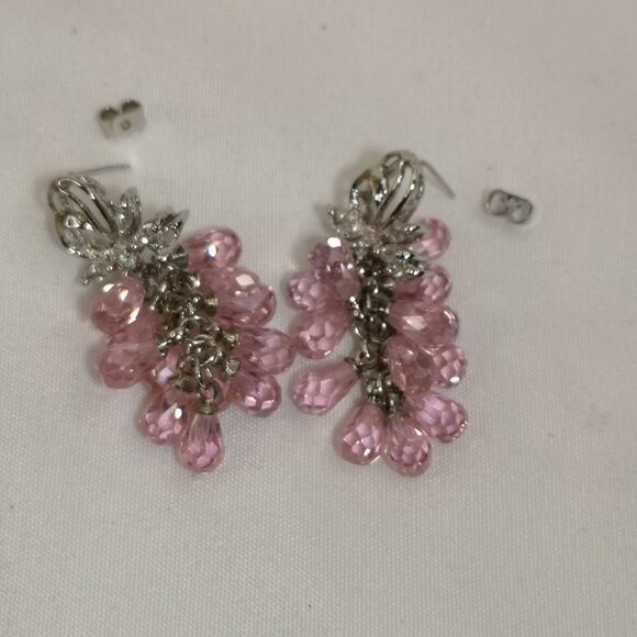 Glass bead Rhinestones romantic Grape Dangle earrings Nwot - Picture 5 of 6